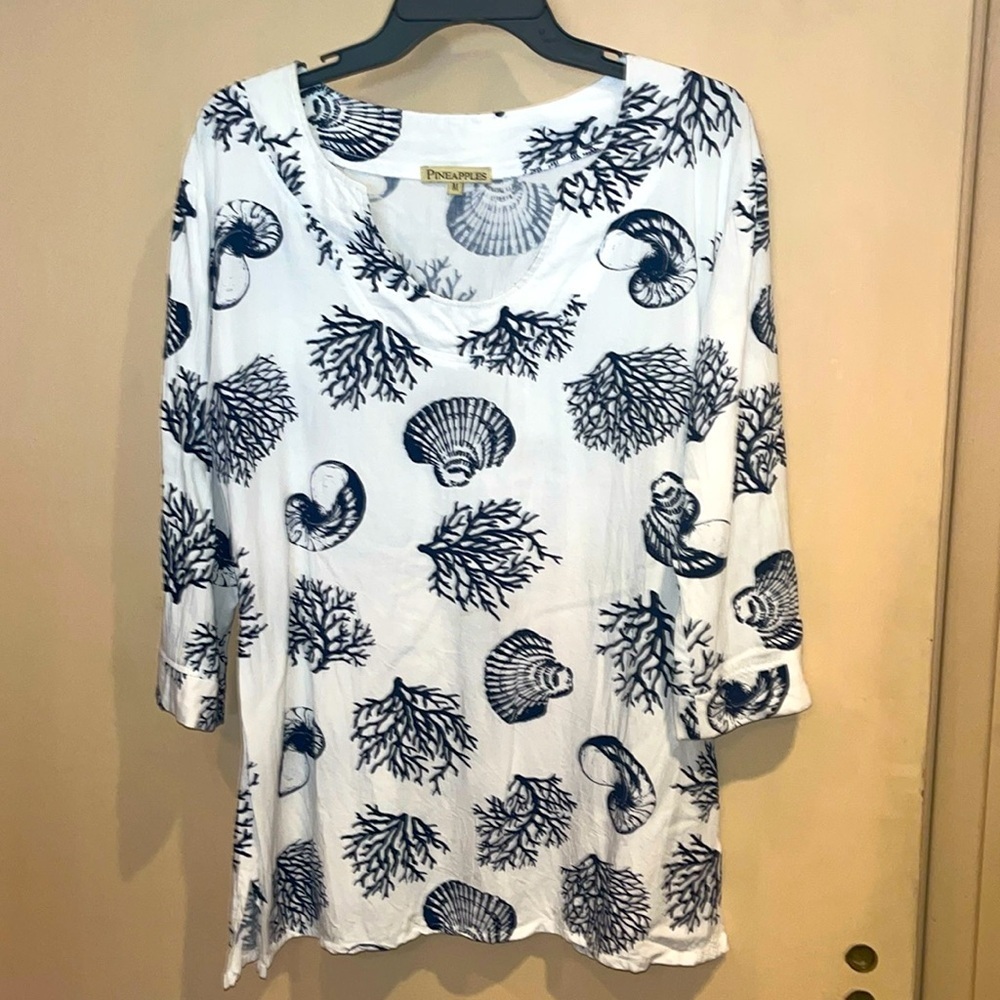 PineApples tunic styled ocean vibe top size medium